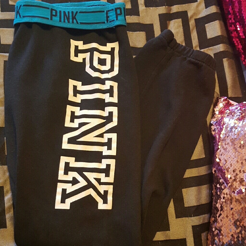 💥VS PINK sweatpants💥